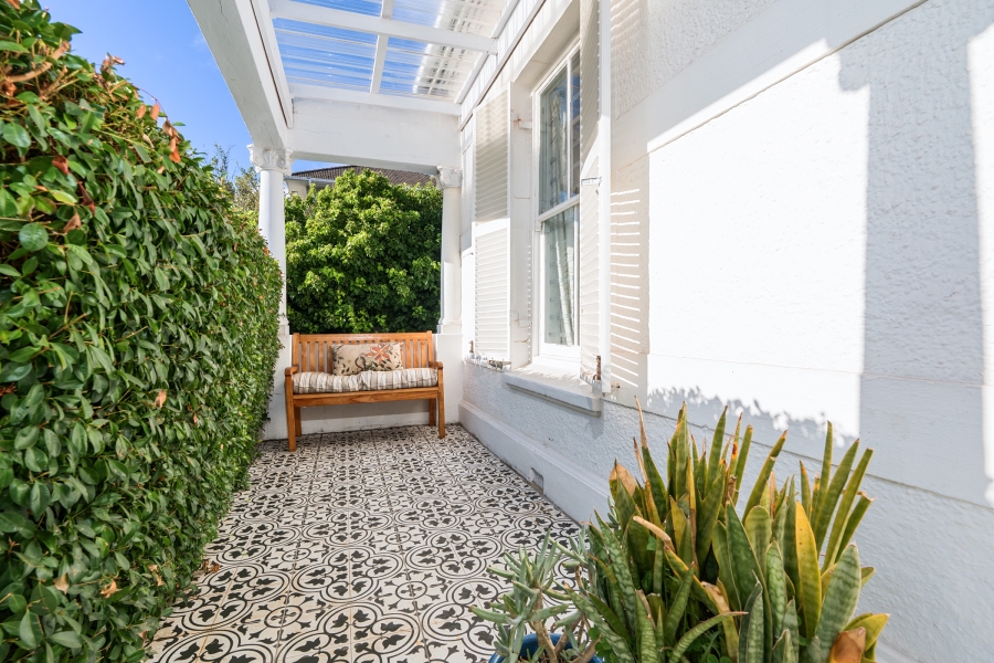 4 Bedroom Property for Sale in Gardens Western Cape